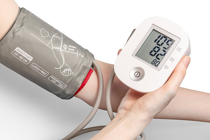 روز جهانی فشار خون بالا - گروه تشخیصی درمانی فرجاد - فرجاد قم - فرجاد