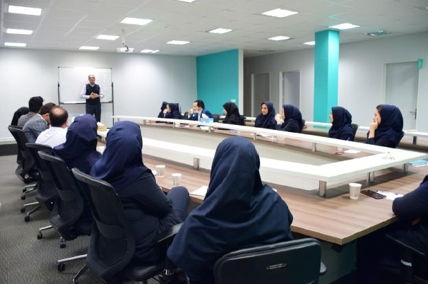  پنجمین جلسه ی بارش افکار فرجاد با مدیریت مهندس مهدی مشایخی مدیر عامل محترم گروه ?????? ?????